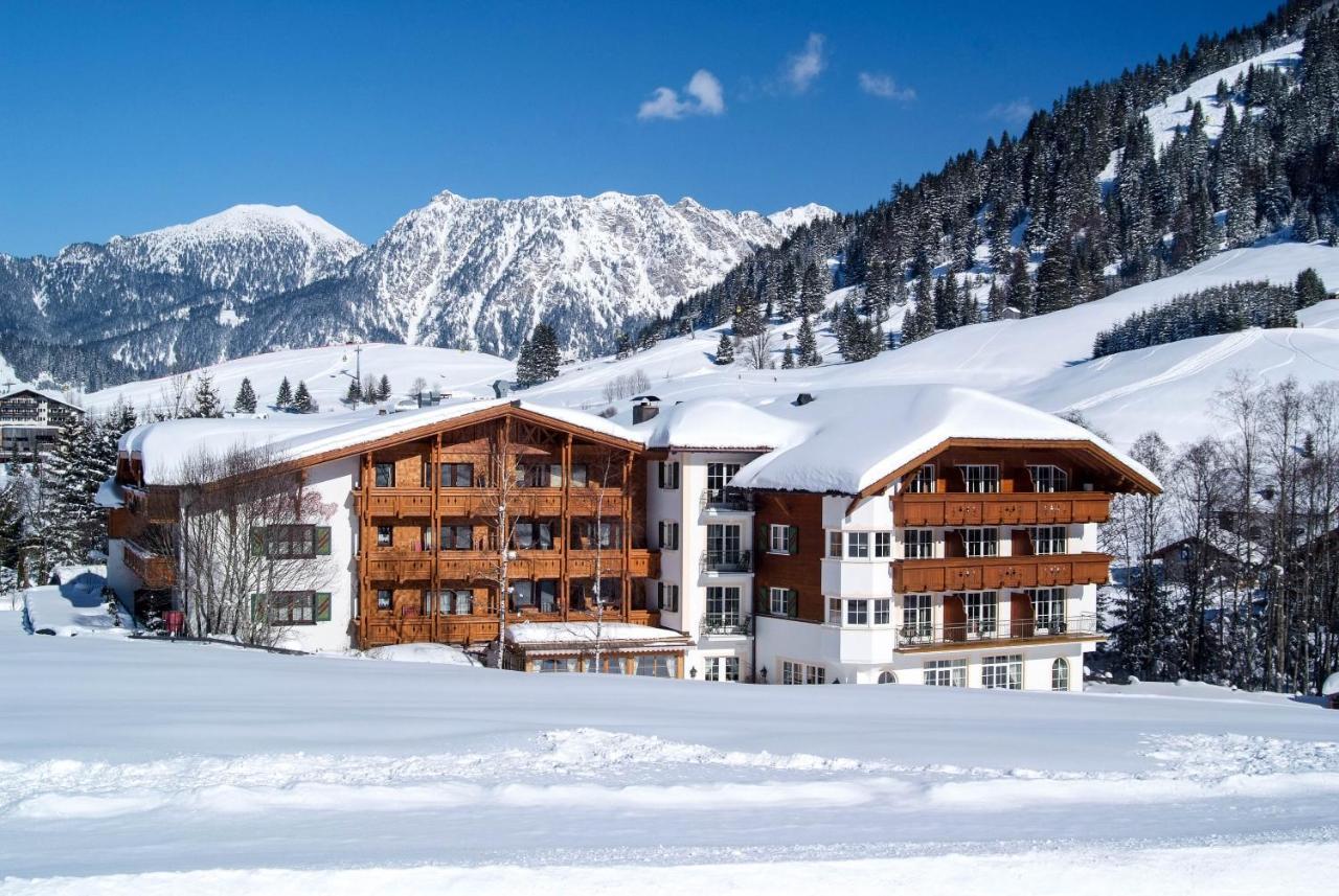 Hotel Bogner Hof Таннхайм Экстерьер фото
